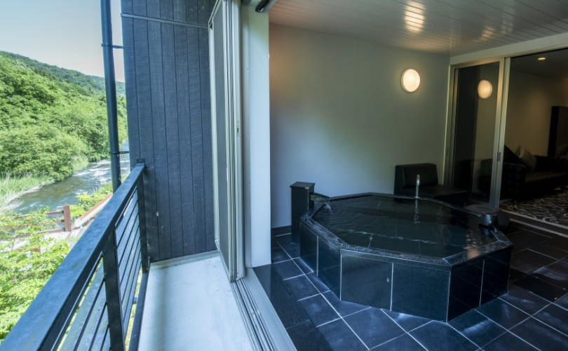 部屋 ミストサウナ付ダブル 207】藤三旅館・別邸 鉛温泉 心の刻 十三月